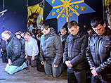 Бойцы одной из киевских частей "Беркута" покинули расположение, захватив с собой оружие Бойцы одной из киевских частей "Беркута" покинули расположение, захватив с собой оружие
