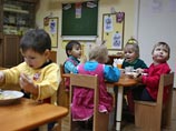 В Госдуме отвергли идею полного запрета на усыновление российских сирот иностранцами В Госдуме отвергли идею полного запрета на усыновление российских сирот иностранцами