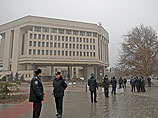 Крымский парламент захватил севастопольский спецназ, объявил экс-глава спецслужб Украины Крымский парламент захватил севастопольский спецназ, объявил экс-глава спецслужб Украины