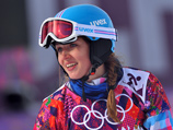 Бронзовая призерша зимней Олимпиады в Сочи сноубордистка Алена Заварзина призналась, что потратит призовые деньги, полученные за олимпийскую медаль, на бензин для подаренной машины