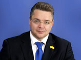 Так, врио губернатора Ставрополья Владимир Владимиров на утреннем совещании в понедельник дал поручение начать сбор гуманитарной помощи для Украины