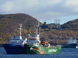 В октябре 2013-го Greenpeace обращалась с ходатайством в СКР об осмотре Arctic Sunrise для оценки состояния корабля, участвовавшего в скандальной акции в Печорском море у платформы "Приразломная", и получил отказ