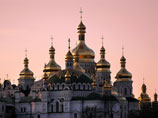 Большинство православных на Украине хотят сохранить духовную связь с Россией, заявили в УПЦ МП