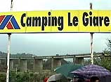 В Италии грязевой поток убил 10 обитателей палаточного лагеря Ле Джиаре