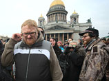 Оштрафованный в Петербурге на 10 тысяч рублей за антивоенный плакат 75-летний блокадник отказался от денежной помощи Оштрафованный в Петербурге на 10 тысяч рублей за антивоенный плакат 75-летний блокадник отказался от денежной помощи