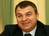 Российская пресса активно обсуждает "тайную амнистию" бывшего министра обороны РФ Анатолия Сердюкова, которую долгое время не хотели подтверждать официально, а также строит догадки о том, что ему еще может грозить Российская пресса активно обсуждает "тайную амнистию" бывшего министра обороны РФ Анатолия Сердюкова, которую долгое время не хотели подтверждать официально, а также строит догадки о том, что ему еще может грозить