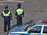 Трагедия произошла около входа в кафе, уточняет "Интерфакс". По предварительным данным, аварию мог устроить 28-летний сын хозяйки автомобиля. Его уже разыскивают Трагедия произошла около входа в кафе, уточняет "Интерфакс". По предварительным данным, аварию мог устроить 28-летний сын хозяйки автомобиля. Его уже разыскивают