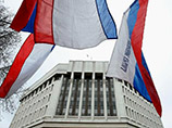 Присоединение к России увеличит зарплаты крымских бюджетников в 2,5 раза, обещает спикер полуострова Присоединение к России увеличит зарплаты крымских бюджетников в 2,5 раза, обещает спикер полуострова