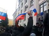 В Луганске прошел митинг в поддержку референдума по статусу области, собравший около трех тысяч человек
