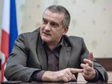 Полторы тысячи бойцов Вооруженных сил Крыма возьмут под охрану избирательные участки в день референдума 16 марта, на которой вынесен вопрос о присоединении автономии к России. Об этом сообщил премьер-министр Автономной Республики Крым Сергей Аксенов Полторы тысячи бойцов Вооруженных сил Крыма возьмут под охрану избирательные участки в день референдума 16 марта, на которой вынесен вопрос о присоединении автономии к России. Об этом сообщил премьер-министр Автономной Республики Крым Сергей Аксенов