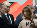 Его сравнивали с Гитлером и пугали голыми бюстами Femen, его фотографии раскрашивали губной помадой и клеили на бутылки с пивом "не для геев", и все же те, кто выступает против нполитики российского президента, редко отличались богатым воображением Его сравнивали с Гитлером и пугали голыми бюстами Femen, его фотографии раскрашивали губной помадой и клеили на бутылки с пивом "не для геев", и все же те, кто выступает против нполитики российского президента, редко отличались богатым воображением