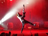 Получивший "Оскара" Джаред Лето со своей группой 30 Seconds to Mars выступил в Киеве Получивший "Оскара" Джаред Лето со своей группой 30 Seconds to Mars выступил в Киеве