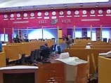 Индекс ММВБ вышел на минимумы с осени 2009 года, ЦБ поддерживает рубль интервенциями Индекс ММВБ вышел на минимумы с осени 2009 года, ЦБ поддерживает рубль интервенциями