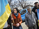 В Крыму "день тишины" перед референдумом, агитацию никто не снимает