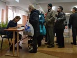 Придя на избирательный участок, сообщила, что является гражданкой России, однако по временному свидетельству на проживание (справка выдается сроком на год) зарегистрирована в Симферополе. И спросила, может ли проголосовать Придя на избирательный участок, сообщила, что является гражданкой России, однако по временному свидетельству на проживание (справка выдается сроком на год) зарегистрирована в Симферополе. И спросила, может ли проголосовать