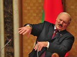 Президент Белоруссии Александр Лукашенко заверил новые власти Киева в отсутствии угрозы для них со стороны Минска