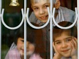 В России насчитали более 100 тысяч сирот, 40 тысяч россиян лишены родительских прав В России насчитали более 100 тысяч сирот, 40 тысяч россиян лишены родительских прав