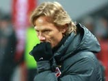 Карпин отправлен в отставку с поста главного тренера "Спартака" Карпин отправлен в отставку с поста главного тренера "Спартака"