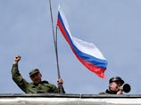 В Севастополе толпа взяла штурмом штаб ВМС Украины. Военные огонь не открывали и после переговоров на уровне главкомов покинули штаб В Севастополе толпа взяла штурмом штаб ВМС Украины. Военные огонь не открывали и после переговоров на уровне главкомов покинули штаб