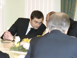 Западные эксперты разглядели в Суркове теневого режиссера "крымского захвата" Западные эксперты разглядели в Суркове теневого режиссера "крымского захвата"