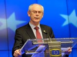 В ночь на пятницу стало известно, что председатель Европейского Совета Херман ван Ромпей заявил о расширении "черного списке" с 21 до 33 человек. При этом пока неизвестно, на кого еще распространились санкции