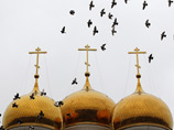 Министерство иностранных дел РФ выступило во вторник с комментарием, к котором говорится, что нападки на священнослужителей подтверждают атмосферу национальной и конфессиональной нетерпимости, которая царит в настоящее время на Украине