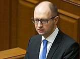 Премьер-министр Арсений Яценюк заявил, выступая перед Верховной Радой, что если та не примет антикризисные меры, предложенные правительством, то Украине грозит дефолт