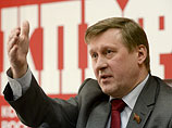 В Новосибирске пять оппозиционеров решили сняться с выборов мэра в пользу кандидата от КПРФ