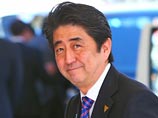 Глава правительства Японии Синдзо Абэ сказал на недавней встрече стран G7 в Гааге, что в Азии может произойти то же самое, что и с Крымом, из-за действий Китая, чем вызвал возмущение у официального представителя МИД КНР Хун Лэя
