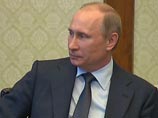 Известно, что президент России Путин впервые за пятилетнюю историю проведения акции в России станет ее участником и выключит свет в Кремле