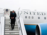 По данным АР, решение не возвращаться в США Керри принял, когда самолет находился на дозаправке в аэропорту Шеннона (Ирландия)