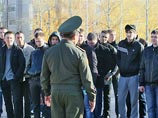 Уклонистов от службы в армии России решили прибить словом к позорному столбу