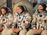 Космический мусор вынуждает МКС сменить орбиту, а ученых - изобретать "швабру" Космический мусор вынуждает МКС сменить орбиту, а ученых - изобретать "швабру"