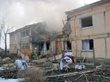ЧП произошло в поселке Конезаводском: взрывом разрушило стену двухэтажного дома, обвалились перекрытия