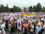 Оппозиция Киргизии проведет в четверг, 10 апреля, массовые митинги в Бишкеке и областных центрах