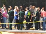 В США автомобиль протаранил стену детского сада: один человек погиб, 15 ранены В США автомобиль протаранил стену детского сада: один человек погиб, 15 ранены