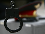 Подмосковный полицейский задержан за изнасилование девочки на парковке около торгового центра