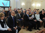 Путин поддержал предложение ОНФ провести в августе в Крыму Всероссийский молодежный форум. "Конечно, давайте проведем", - сказал глава государства, оценив предложение одного из активистов Общероссийского народного фронта Путин поддержал предложение ОНФ провести в августе в Крыму Всероссийский молодежный форум. "Конечно, давайте проведем", - сказал глава государства, оценив предложение одного из активистов Общероссийского народного фронта