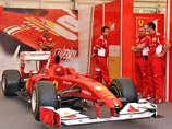 Три официальных производителя моторов для болидов "Формулы-1" - Mercedes, Ferrari и Renault - перед Гран-при Китая проведут встречу, на которой намерены выработать и реализовать стратегию по увеличению громкости новых двигателей