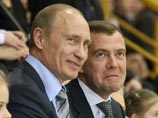 Путин распорядился в 2,65 раза увеличить зарплату себе и Медведеву Путин распорядился в 2,65 раза увеличить зарплату себе и Медведеву