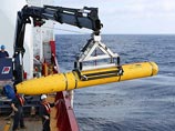 Аппарат Bluefin-21 был погружен в воду в более чем 2,1 тыс. км к северо-западу от австралийского порта Перт с австралийского военного судна Ocean Shield в понедельник в 5 часов вечера по местному времени (13:00 по московскому)