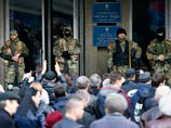 СБУ подозревает  российского спецназовца в диверсии в Славянске, мэр которого обвинила в организации протестов "серьезных ребят" из РФ