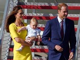 Герцог и герцогиня Кембриджские Уильям и Кэтрин вместе со своим сыном принцем Джорджем прибыли с визитом в Австралию. В аэропорту Сиднея их встретили восторженными возгласами поклонники