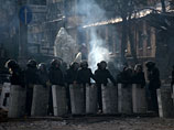 Именно сотрудники "Беркута" выполняли указания по жесткому разгону "евромайдана" в Киеве, затем охраняли правительственный квартал, окруженный баррикадами