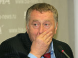 "Дело" Жириновского все равно рассмотрят в Госдуме, несмотря на публичные извинения перед оскорбленной им журналисткой "Дело" Жириновского все равно рассмотрят в Госдуме, несмотря на публичные извинения перед оскорбленной им журналисткой