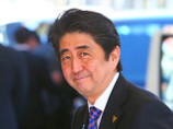 Японский премьер уклонился от личного посещения мемориала жертвам войны перед приездом Обамы