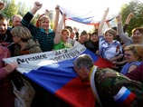 В Луганске сторонники федерализации объявили о создании "Луганской народной республики" В Луганске сторонники федерализации объявили о создании "Луганской народной республики"