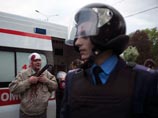 Активистов, подозреваемых в нападении с оружием на мирный митинг в Донецке, задержали и сразу же отпустили