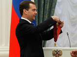 Владимир Путин тайно наградил более 300 работников прессы "за объективное освещение событий в Крыму" 