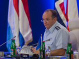 НАТО рассмотрит вопрос постоянного размещения своей группировки в Восточной Европе НАТО рассмотрит вопрос постоянного размещения своей группировки в Восточной Европе